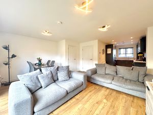 Photo 19- click for photo gallery